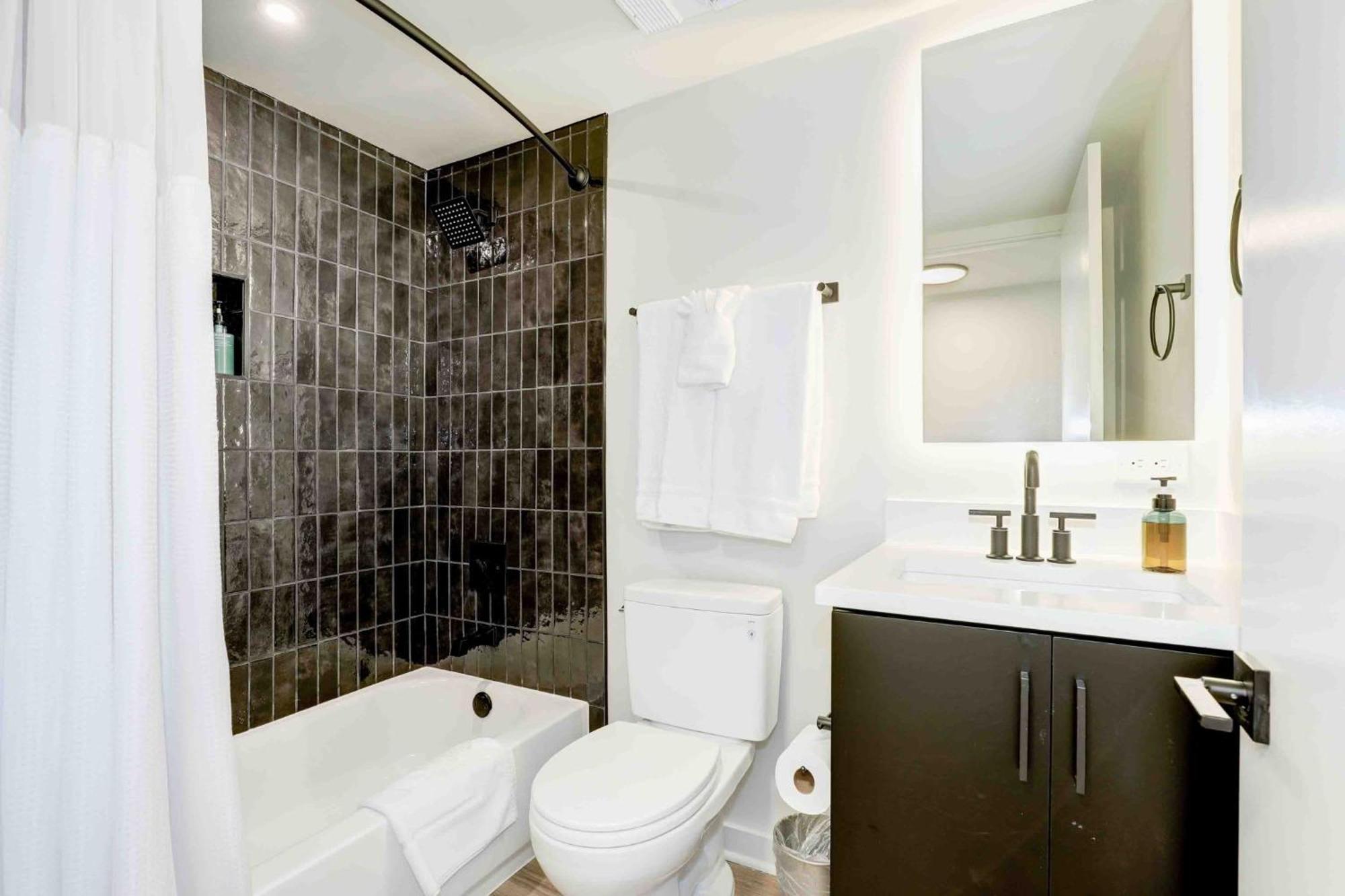 2Br Comfort Apartment In Prime Location Arlington Exterior photo